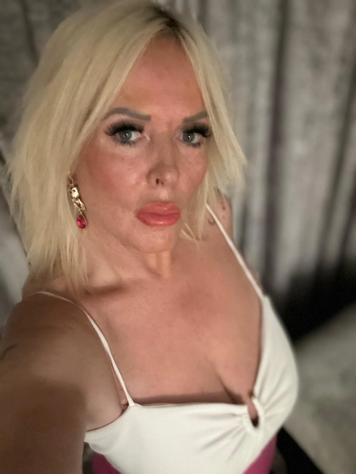 Shannon - Exclusive Escorts